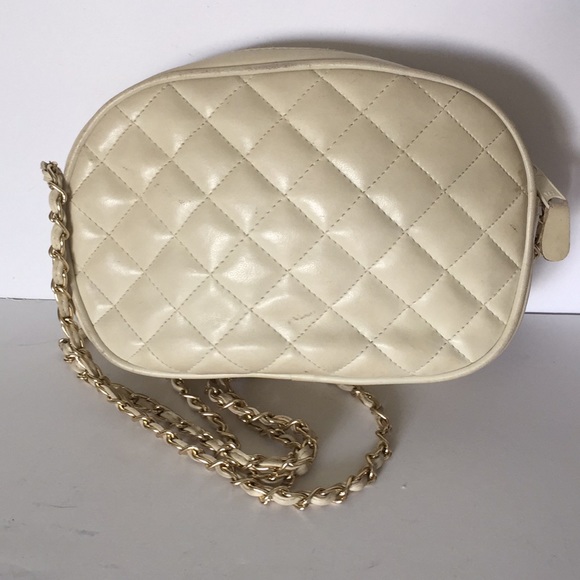 Beige Quilt Bag - Picture 2 of 8